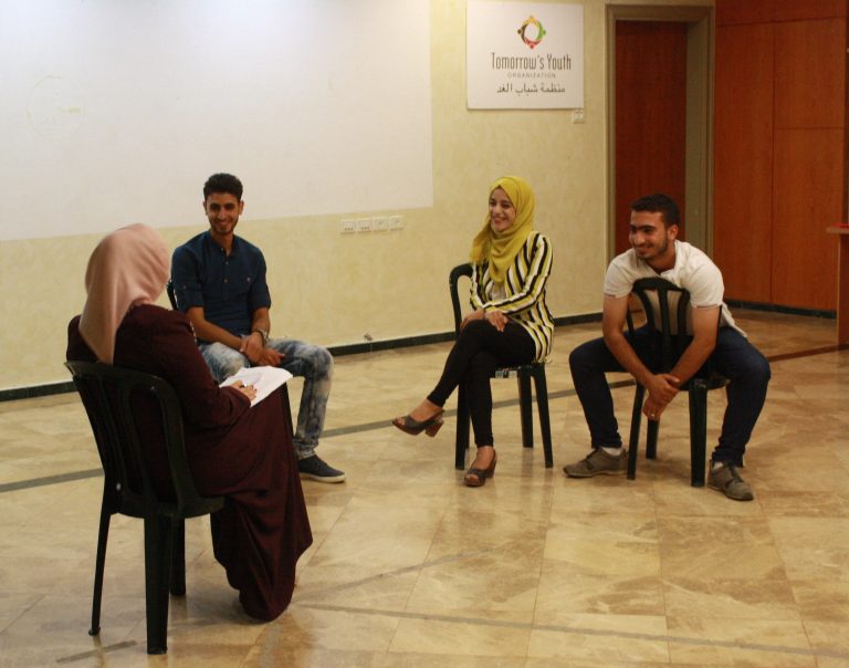 EFL students participate